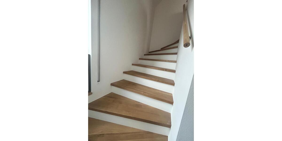 Einfamilienhaus Köfering - 5.5 Zimmer, 150 m&sup2;, 1.910&euro; | Angebot:26399731