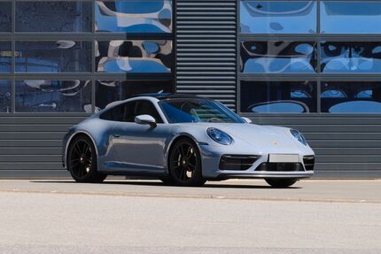 Porsche 992 5.600 km 166.992 &euro; Sundern 59846