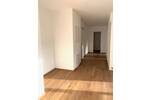 Lichterfüllte 2-Zimmer EG-Wohnung mit modernem Tageslichtbad, Marken-EBK und großer Westterrasse
