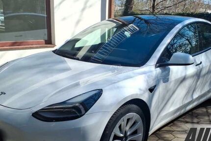 Tesla Model 3 78.750 km 29.620 &euro; Schöningen 38364