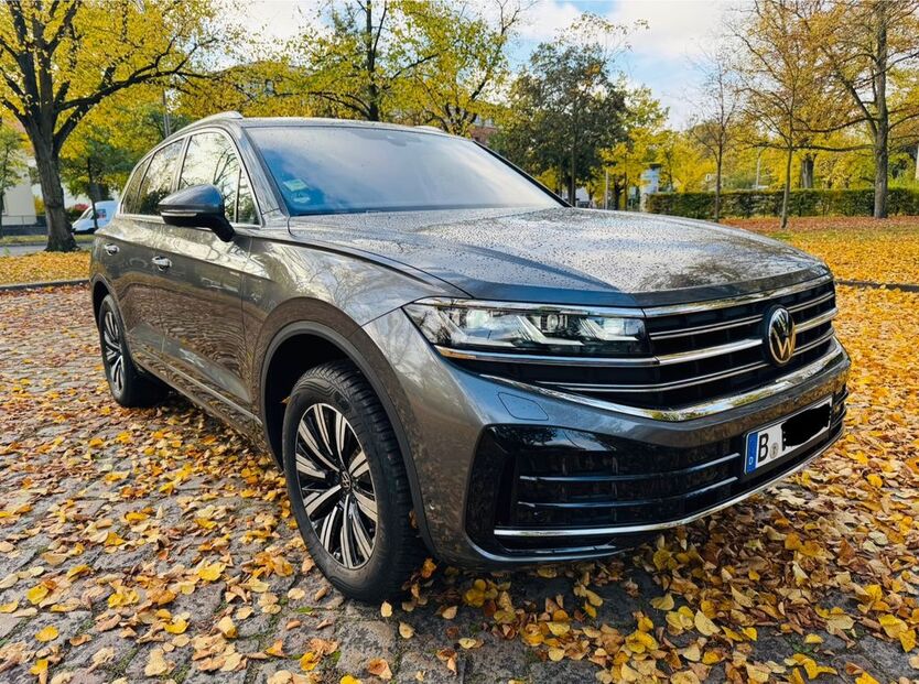 VW Touareg 14.500 km 55.900 € Berlin 12109