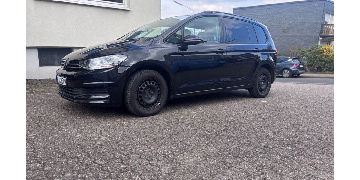 VW Touran 145.000 km 22.090 &euro; Wermelskirchen 42929