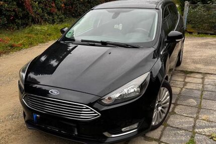 Ford Focus 197.900 km 7.490 € Weißenfels 06667