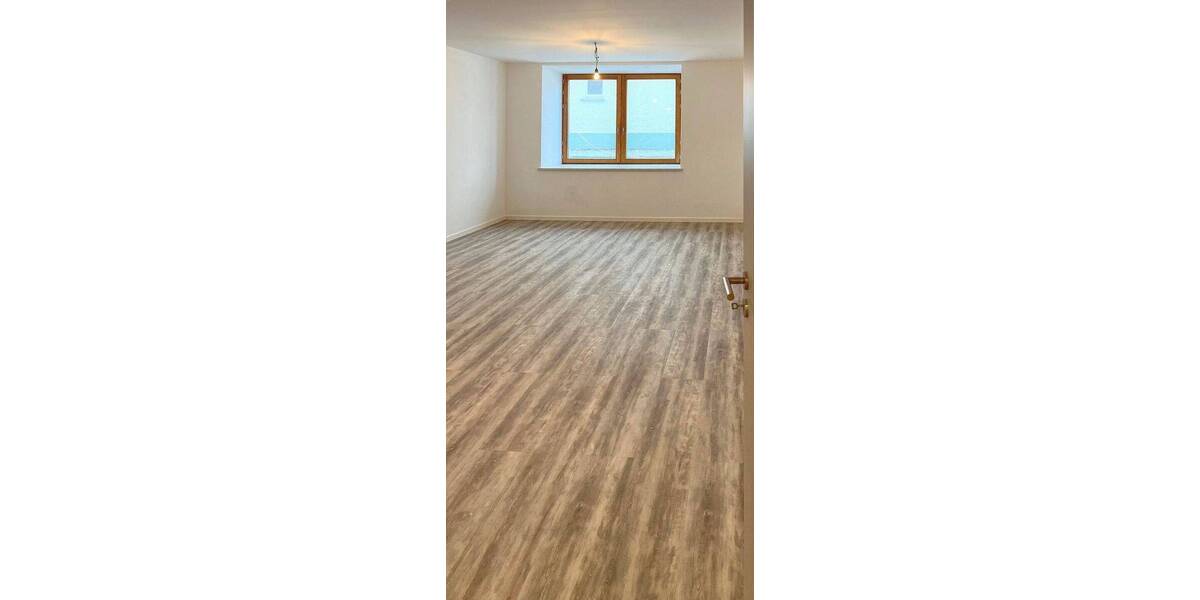 Etagenwohnung Schönberg - 3 Zimmer, 122 m&sup2;, 285.000&euro; | Angebot:25735938