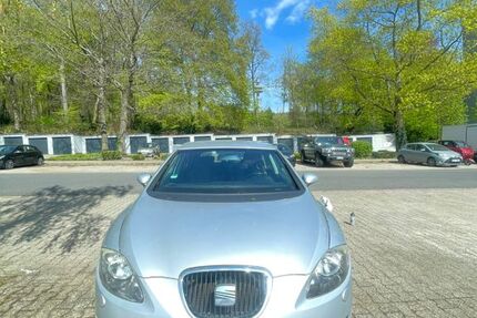 Seat Leon 177.605 km 2.850 &euro; Aachen 52074