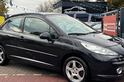 Peugeot 207 118.555 km 4.990 € BERLIN 13127