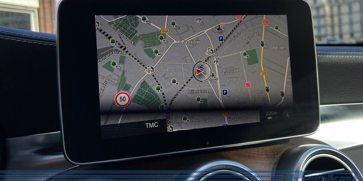 Mercedes-Benz C 250 C -Klasse*LED*Navi*R+F-Cam*Leder*Belüftete 87.057 km 19.980 € Berlin 13187