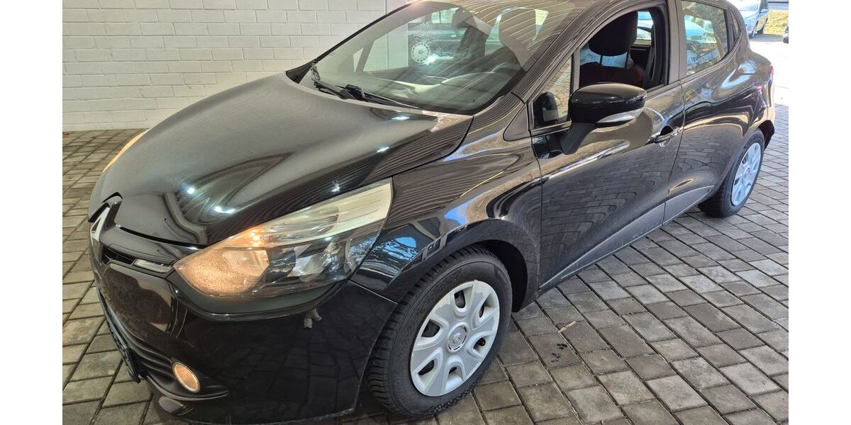 Renault Clio 136.080 km 4.690 &euro; Bad Berneck im Fichtelgebirge 95460