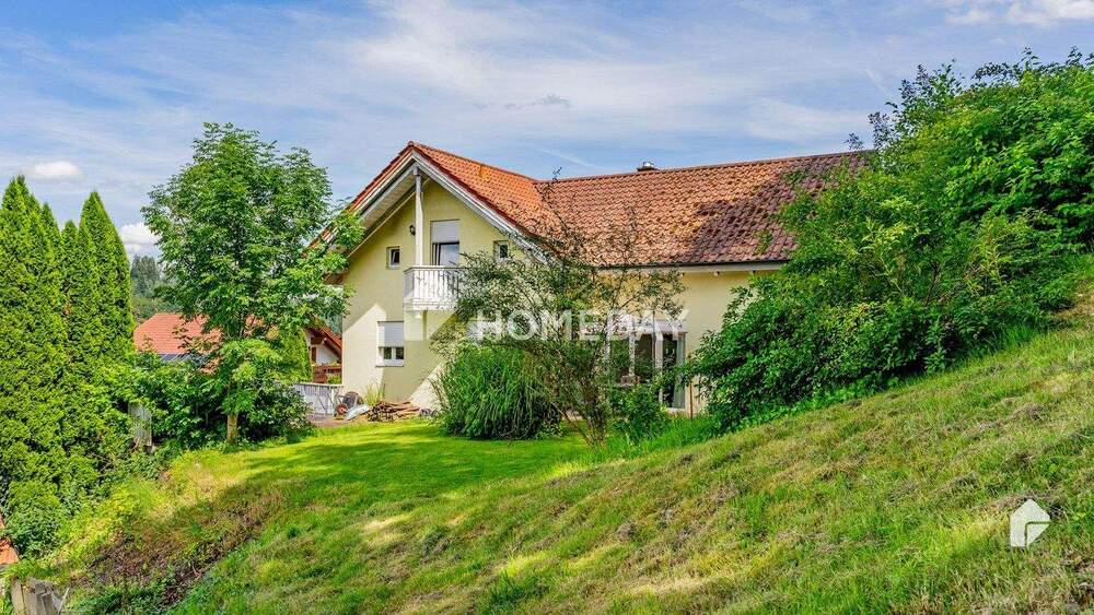 Einfamilienhaus Vilshofen Ratzing - 7 Zimmer, 260 m&sup2;, 495.000&euro; | Angebot:25038084