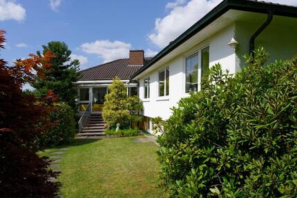 Haus Kaufungen - 10.5 Zimmer, 294 m&sup2;, 570.000&euro; | Angebot:24826298