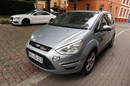 Ford S-Max 138.000 km 9.400 &euro; Worms 67547