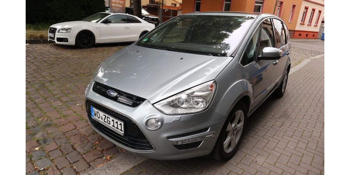 Ford S-Max 138.000 km 9.400 &euro; Worms 67547