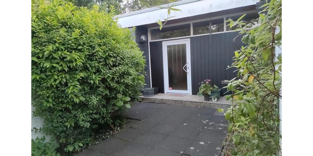 Bungalow Bonn Bad Godesberg - 9 Zimmer, 210 m&sup2;, 3.500&euro; | Angebot:26682763