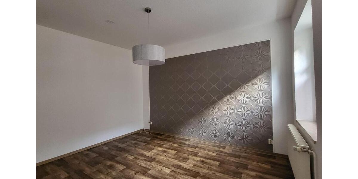 Maisonettenwohnung Staßfurt - 2 Zimmer, 60 m&sup2;, 350&euro; | Angebot:26561558