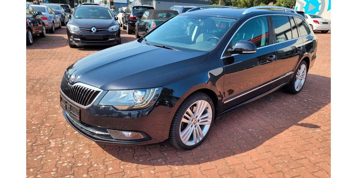 Skoda Superb 155.536 km 11.990 &euro; Halle (Westfalen) 33790