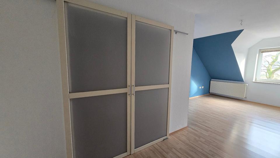 Reihenhaus Ense - 4 Zimmer, 140 m&sup2;, 1.200&euro; | Angebot:24745687