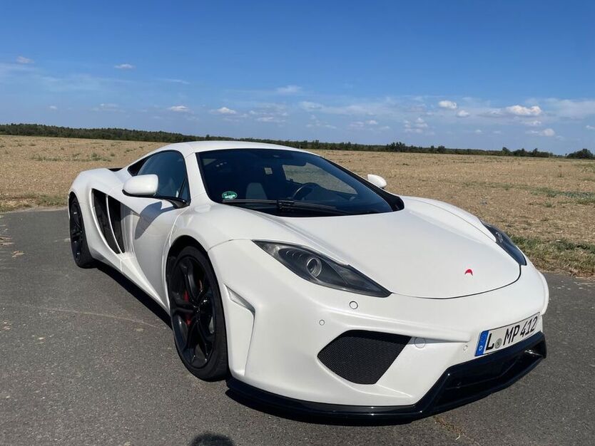 MP4-12C