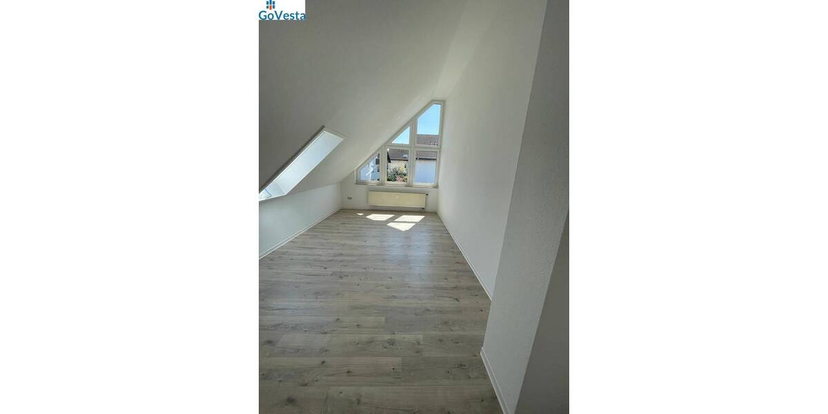 Etagenwohnung Chemnitz Kapellenberg - 3 Zimmer, 80 m&sup2;, 499&euro; | Angebot:26867094