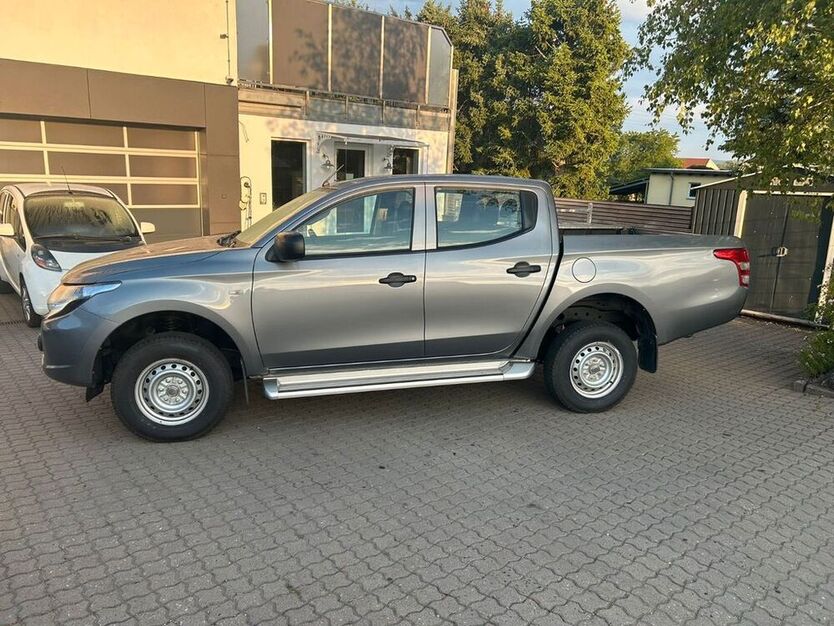 L200