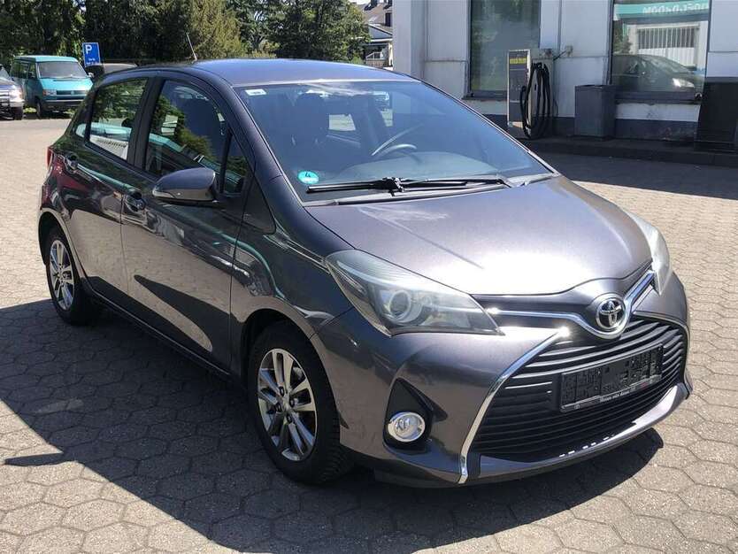 Yaris