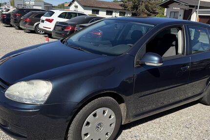 VW Golf 100.000 km 2.990 &euro; Altdorf / Landshut 84032