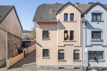 *** WEDOW *** Zweifamilienhaus in Eschweiler - Hastenrath