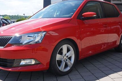 Skoda Fabia 64.500 km 10.990 € Waldshut-Tiengen 79761