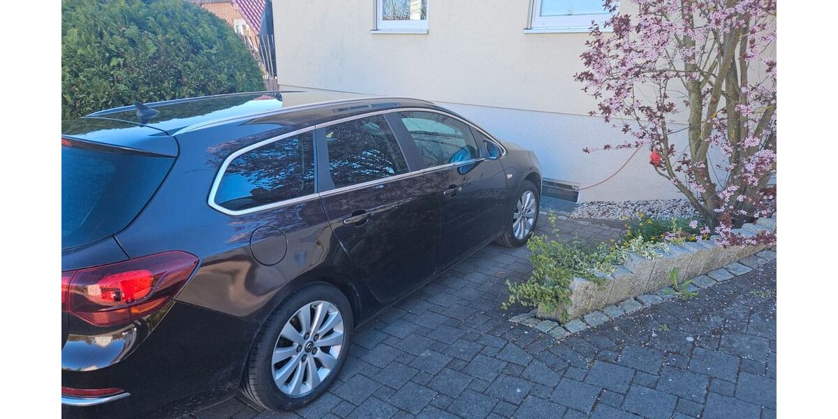 Opel Astra 220.000 km 3.900 &euro; Warburg 34414
