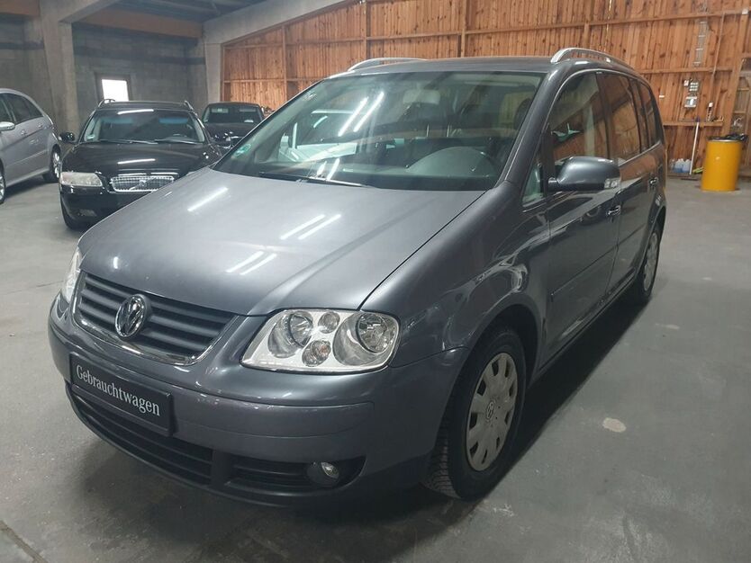 VW Touran 239.000 km 1.290 € Bodelshausen 72411