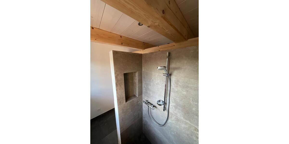 Dachgeschoßwohnung Burgwedel - 3 Zimmer, 120 m&sup2;, 1.750&euro; | Angebot:26414958