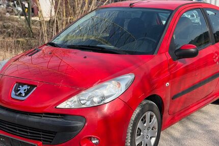 Peugeot 206 112.000 km 950 &euro; Strassberg 72479