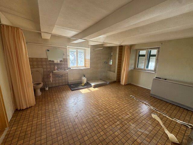 Doppelhaushälfte Neuenrade - 8 Zimmer, 170 m&sup2;, 134.900&euro; | Angebot:26258033