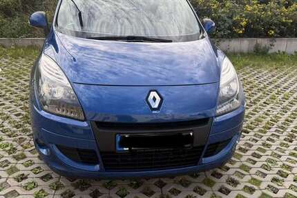 Renault Scenic 96.500 km 4.800 € hechingen 72379