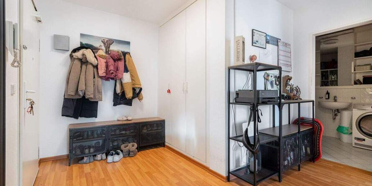 Etagenwohnung Hennigsdorf - 2 Zimmer, 72 m&sup2;, 215.000&euro; | Angebot:25820494