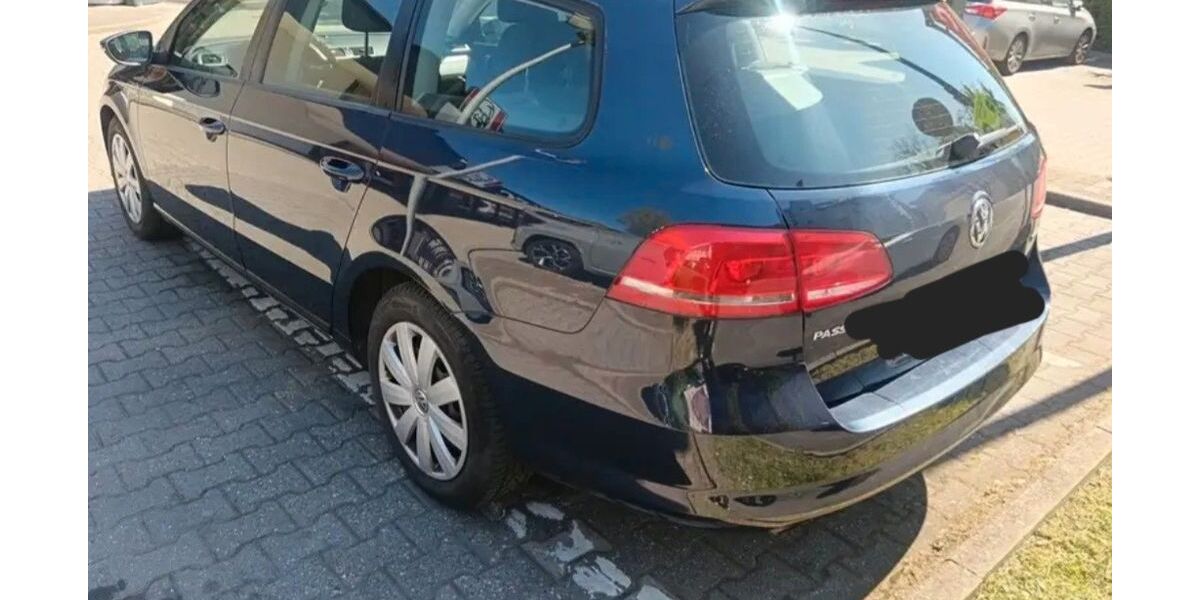 VW Passat 210.965 km 2.000 &euro; Greiz 07973