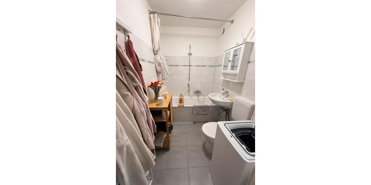 Etagenwohnung Lößnitz - 2 Zimmer, 60 m&sup2;, 400&euro; | Angebot:24977598