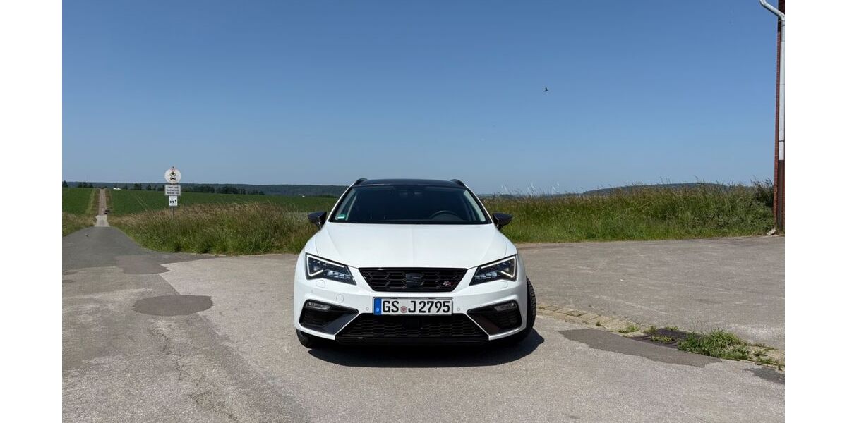Seat Leon 55.000 km 15.400 &euro; Seesen 38723