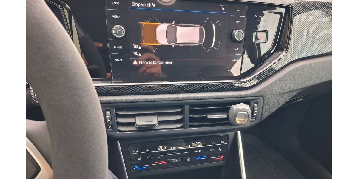 VW Taigo 13.500 km 18.500 &euro; Lützen 06686