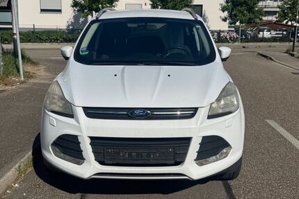 Ford Kuga 172.000 km 5.990 &euro; Appenweier 77767