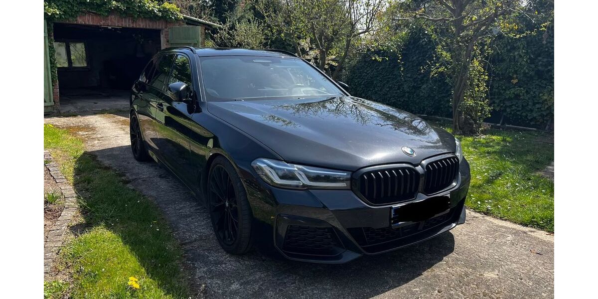 BMW 540 111.067 km 39.990 &euro; Warlow 19288