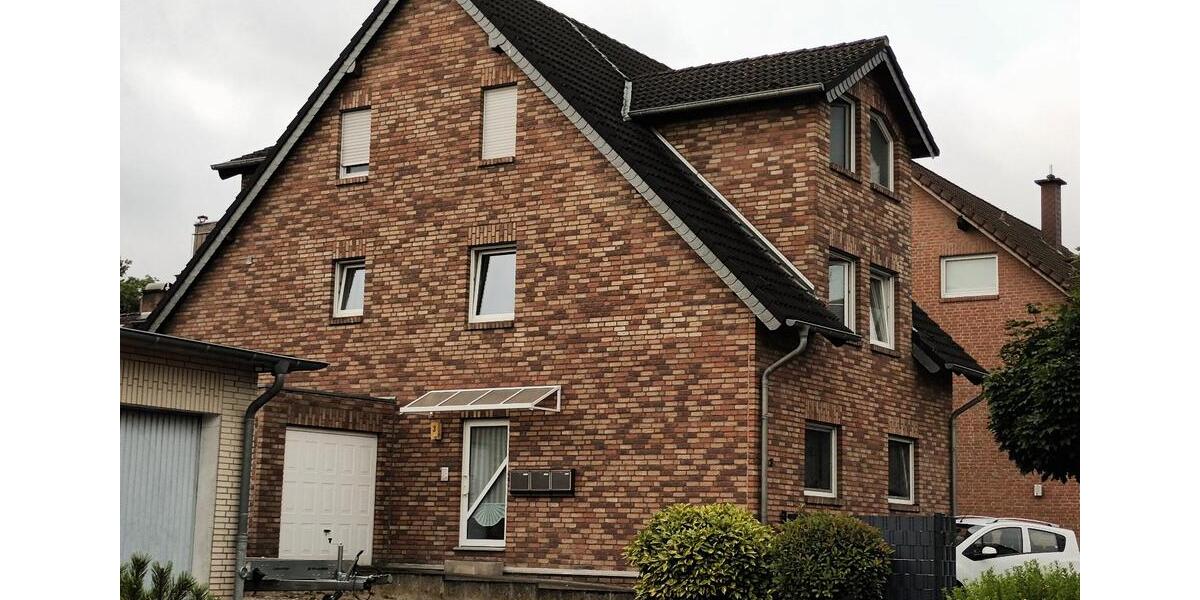 Dachgeschoßwohnung Voerde (Niederrhein) - 2 Zimmer, 54 m&sup2;, 149.700&euro; | Angebot:24842673