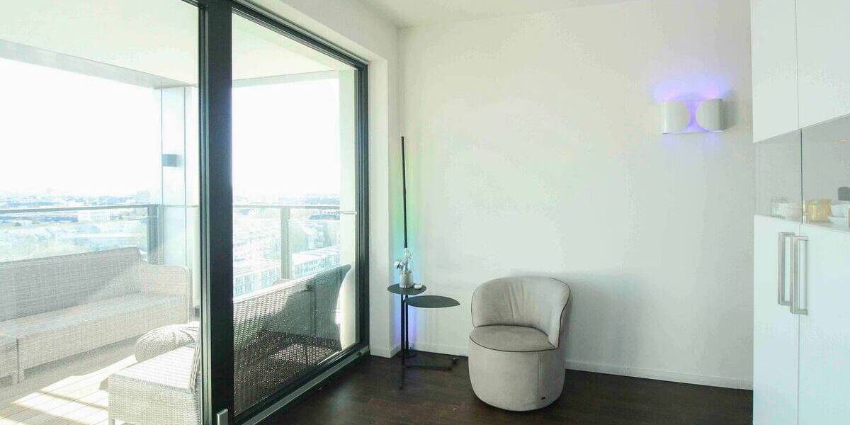 Etagenwohnung Düsseldorf Pempelfort - 2 Zimmer, 90 m&sup2;, 645.000&euro; | Angebot:26698526