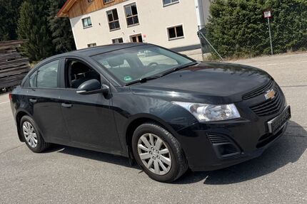Chevrolet Cruze 77.847 km 3.599 &euro; Egling 82544