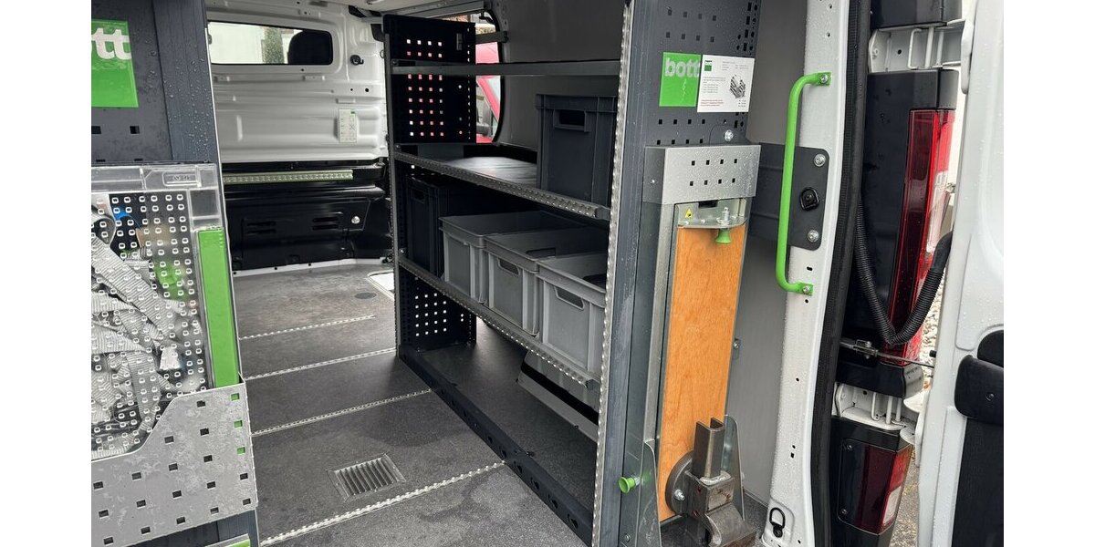 Renault Trafic L2H1 Klima Navi Sth. Regale/Schraubst E6 85.000 km 16.000 &euro; Erftstadt 50374