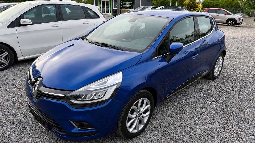 Renault Clio 74.783 km 8.950 &euro; Regensburg 93059