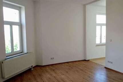 Wohnung zum Mieten in Chemnitz 250 € 45.74 m²