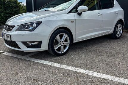 Seat Ibiza 128.168 km 7.900 &euro; Riemerling 85521