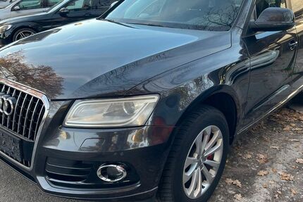 Audi Q5 208.000 km 11.900 € Bielefeld 33659
