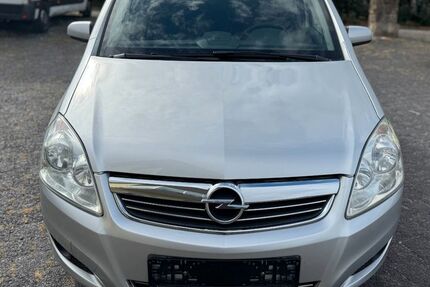 Opel Zafira 150.000 km 3.699 € Goslar/Oker 38644