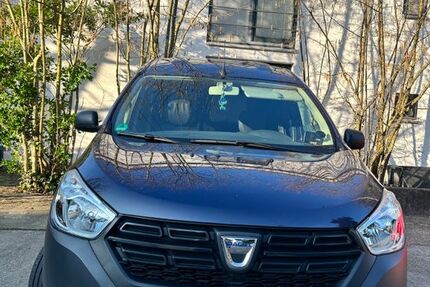 Dacia Dokker 93.000 km 10.499 &euro; Frankfurt am Main 65936